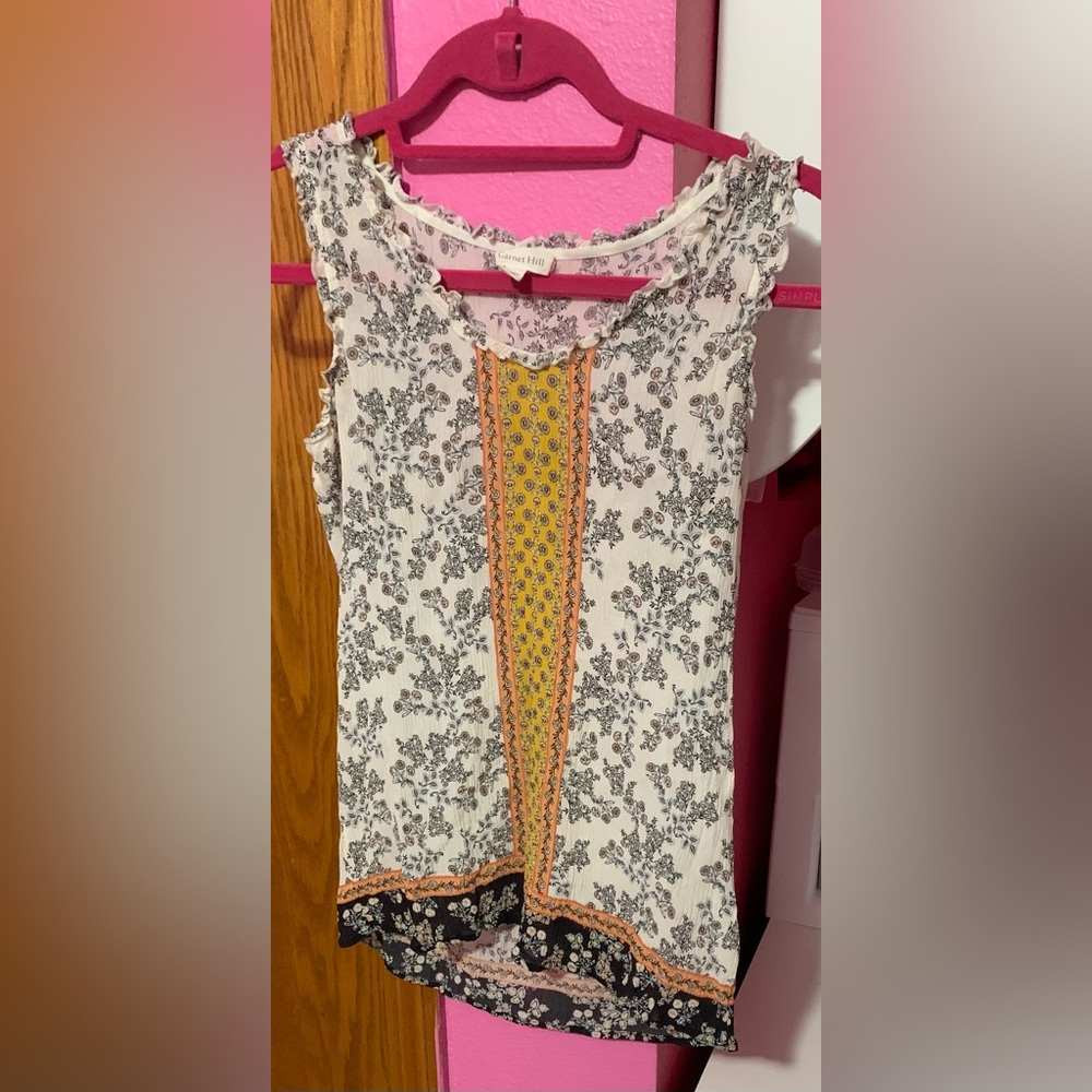 EUC. Garnet Hill Tank Top. Size 04. 100% Silk.